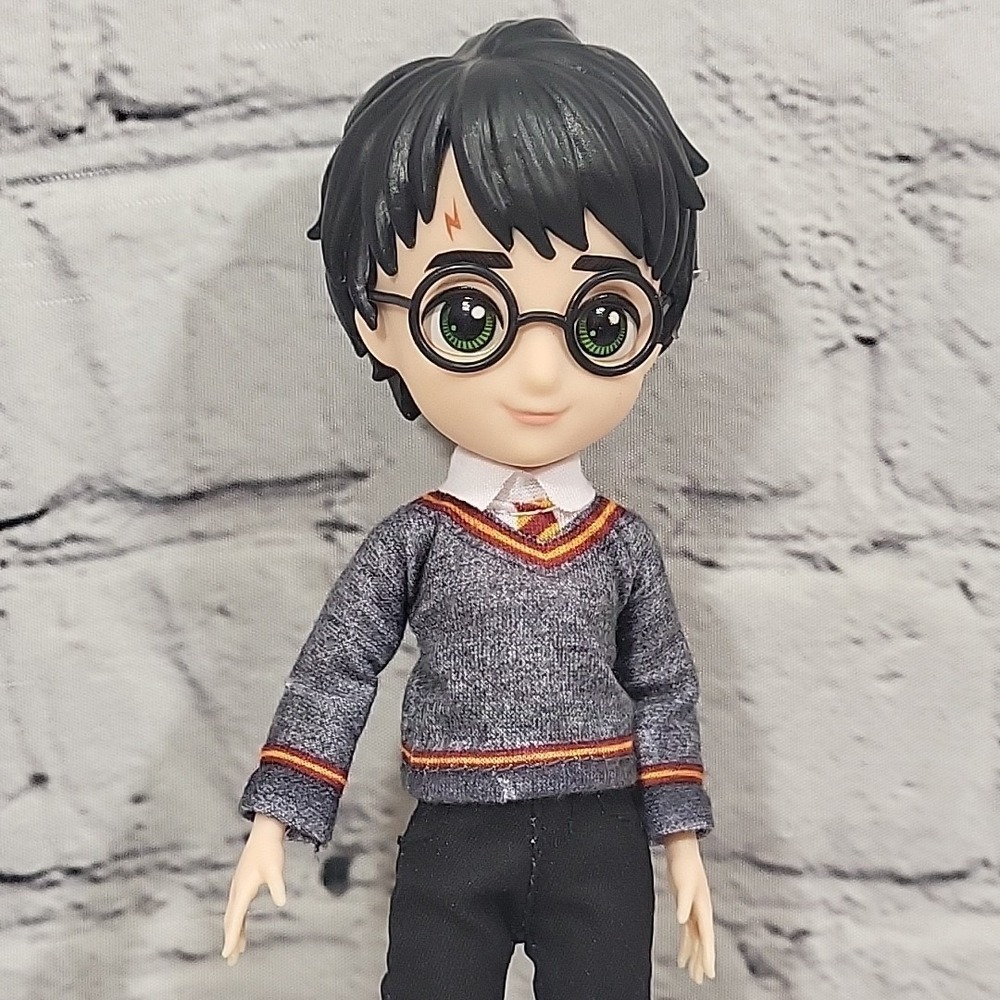 Harry Potter Wizarding World Spin Master Doll Figure 8" In Gryffindor Uniform